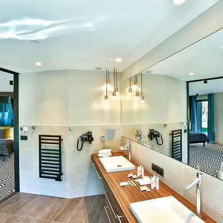 Baud - Les Collectionneurs Hotel 4*