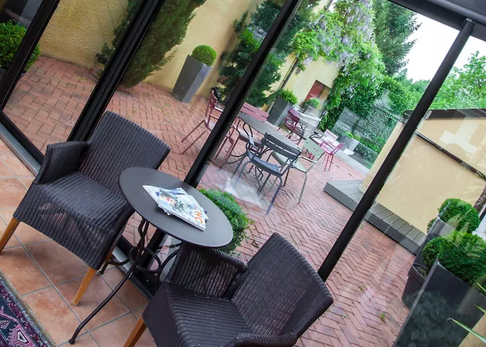 酒店 Restaurant Baud 伯尼索米诺格