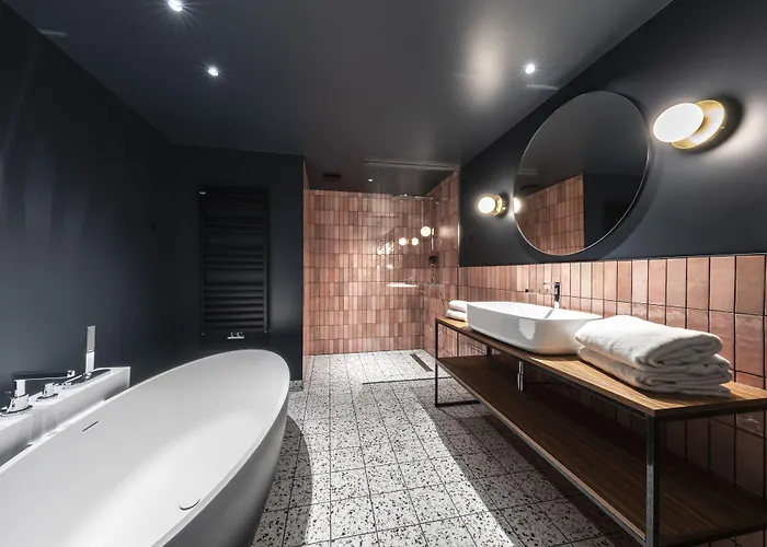 Hotel Restaurant Baud 4*